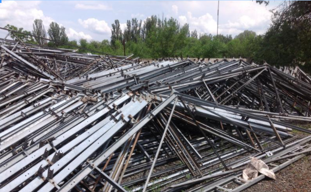 Главная Демонтаж теплиц Антрацит и Венло с выкупом Строительство теплиц ...